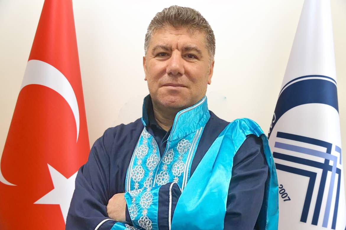 Veyis Karakoç